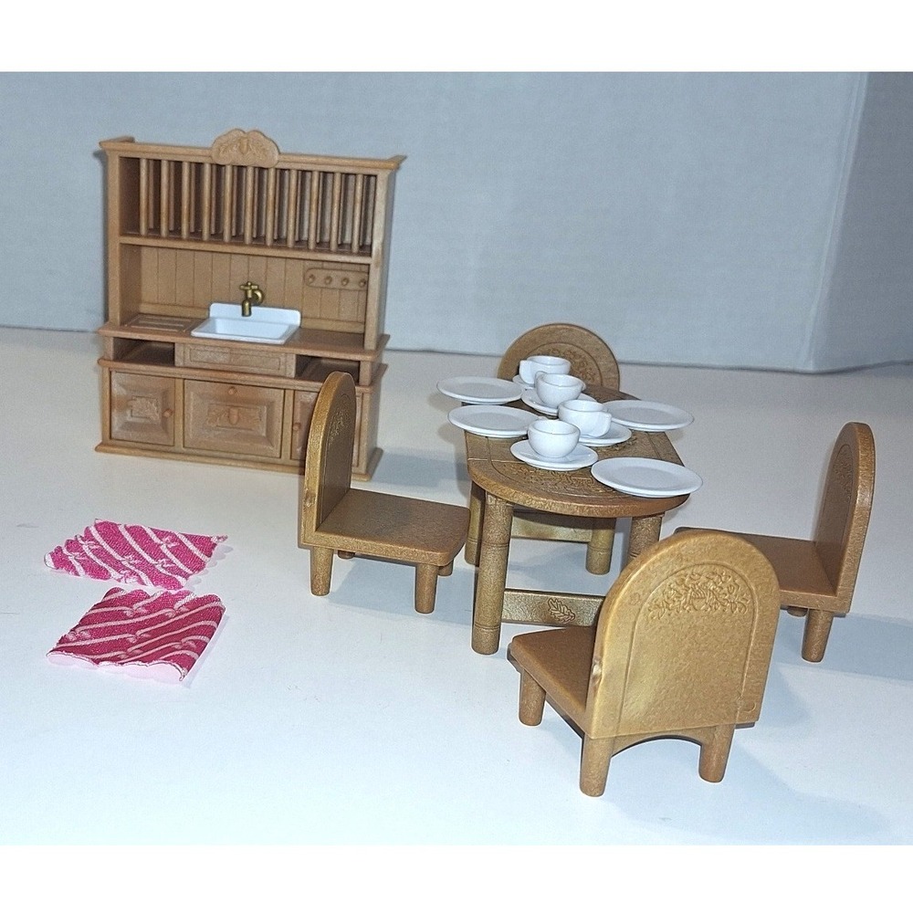 Calico Critters Sullivan dollhouse Dining Room Set Table Chairs Hutch Tan Acorn